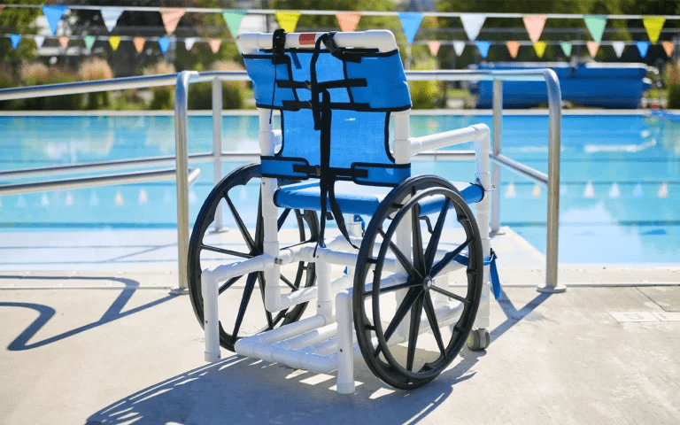 Sillas de acceso a piscina de PVC
